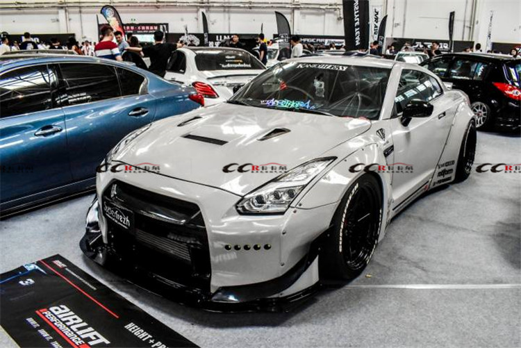 ղGTR R35װLBΧ